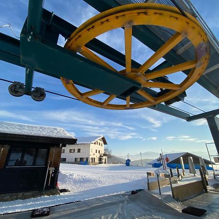 Locanda Ristorante Bar Del Lago Chamois Εξωτερικό φωτογραφία