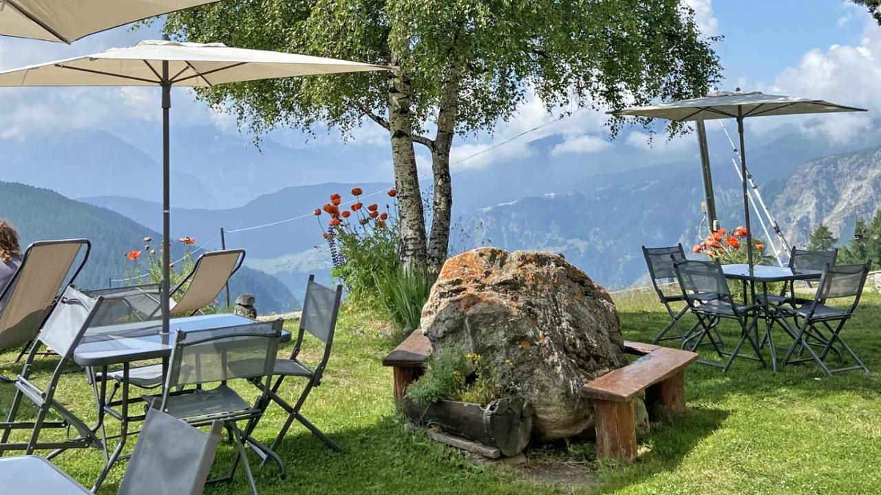 Locanda Ristorante Bar Del Lago Chamois Εξωτερικό φωτογραφία