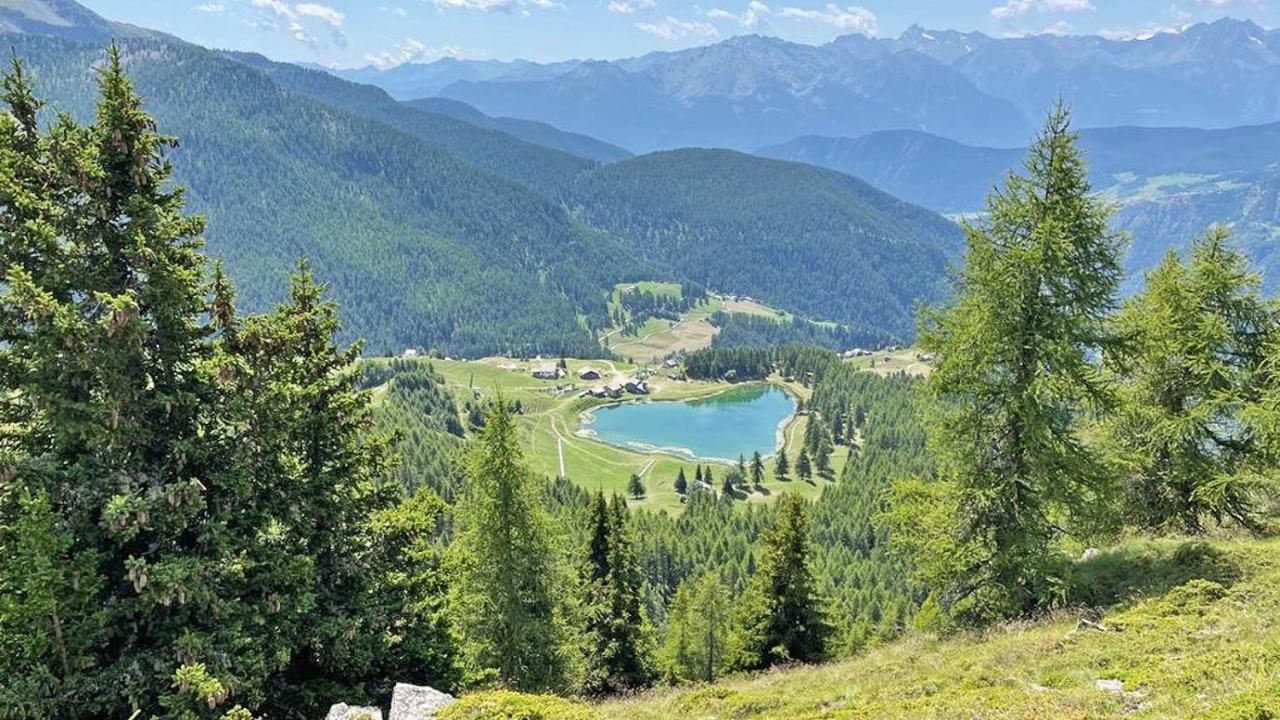 Locanda Ristorante Bar Del Lago Chamois Εξωτερικό φωτογραφία